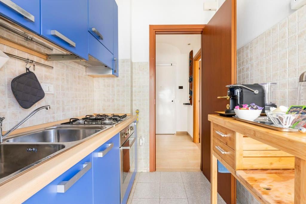 Casa Etruschi - Appartamento Con Posto Auto Livorno Exterior foto