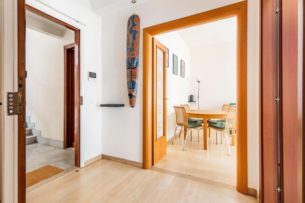 Casa Etruschi - Appartamento Con Posto Auto Livorno Exterior foto